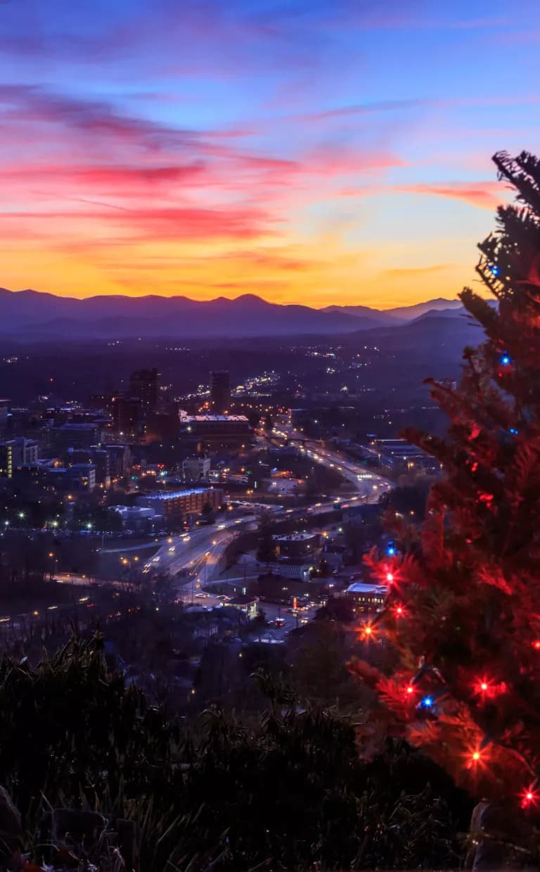 Top Places to See Holiday Lights in Asheville, NC